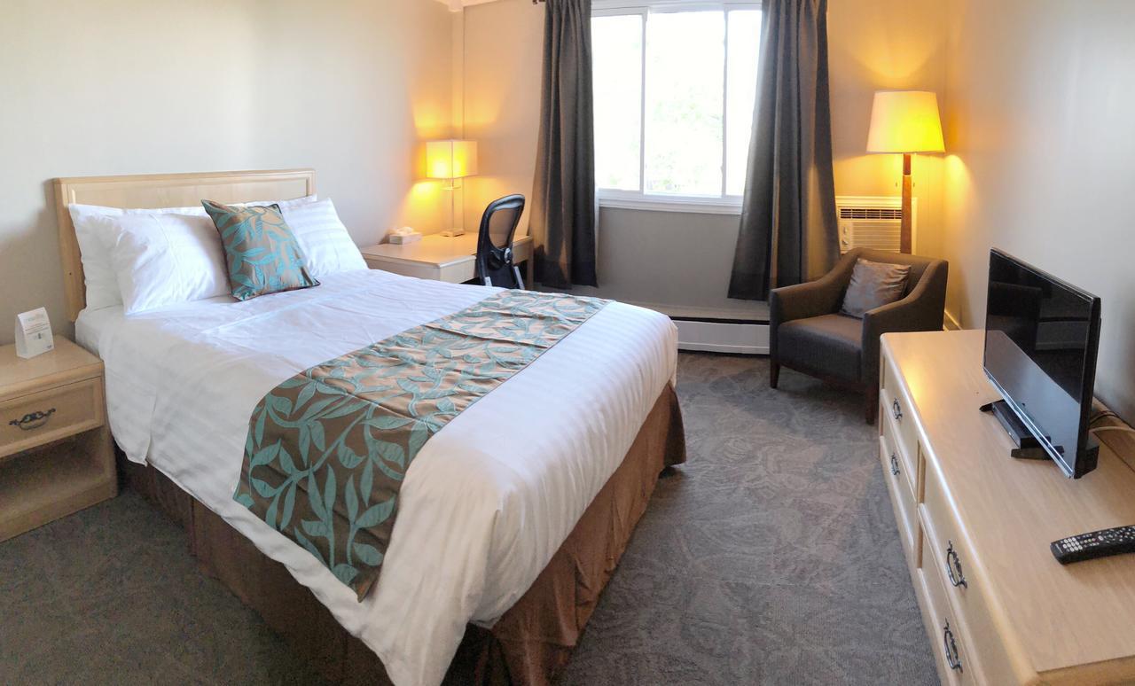 Seasons Inn Halifax Extérieur photo